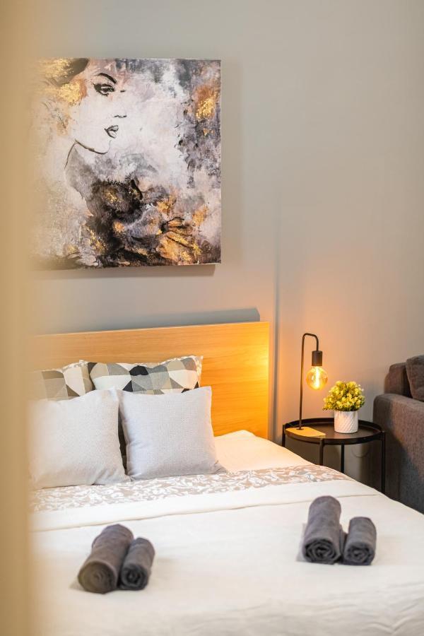 Deluxe Kazincy Apartment In The Heart Of Budapest Budapeste Exterior foto